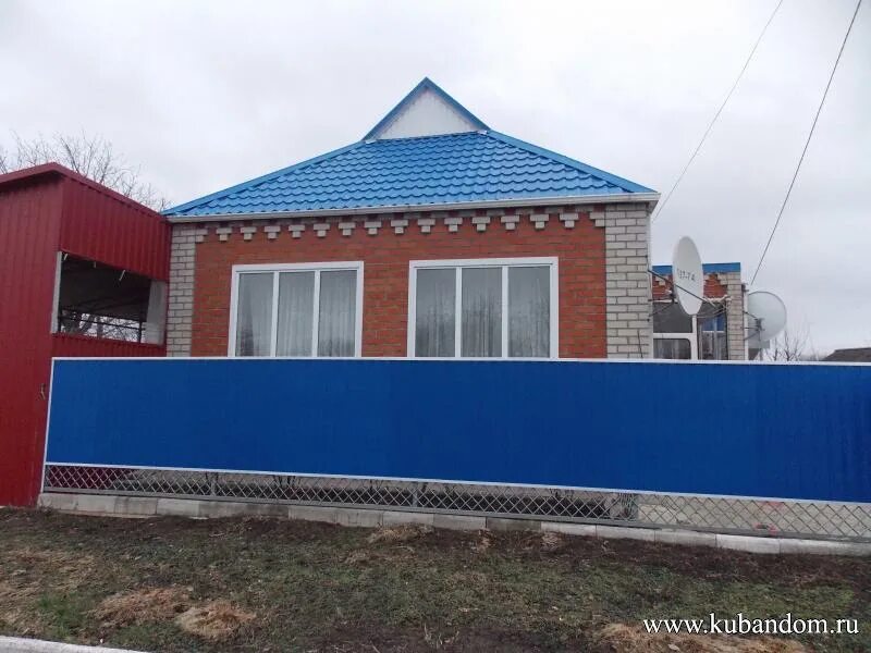 Дом в станице видео. Дом в станице видео. Старая станица армавир. Станица раевская краснодарский край. Краснодарский край динской район станица нововеличковская.