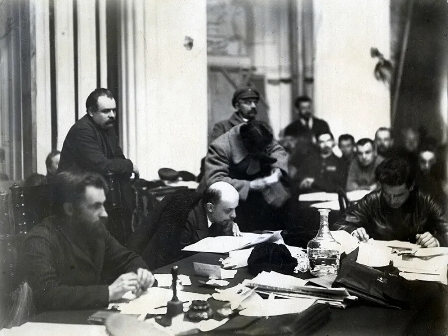 Партия ркп б. Ix съезд ркп(б). партия большевиков 1920. ix съезд ркп бадаев. ркп б в 1920г.