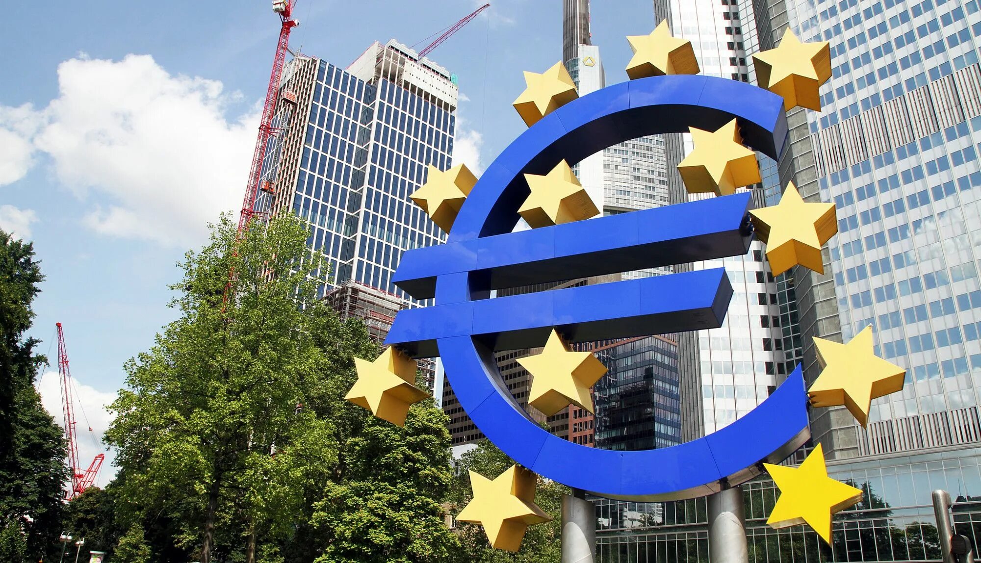 Eu 19. Европейский Центральный банк Франкфурт на Майне. Экономический и валютный Союз европейского Союза. Штаб квартира Евросоюза. Экономика Европы.