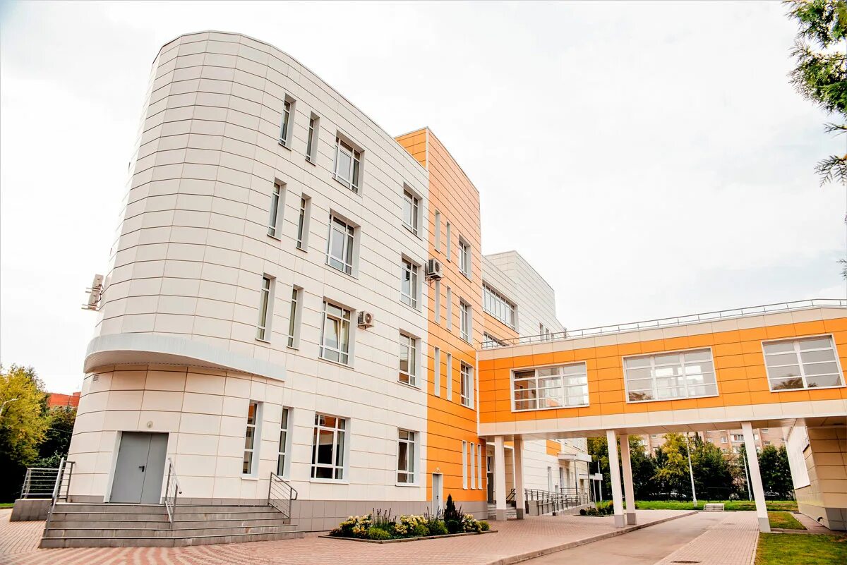 студия 44 архитектурное бюро гимназия примакова. образовательный комплекс московская область. е. технопарк физтех лицей долгопрудный. образовательный комплекс московская область.