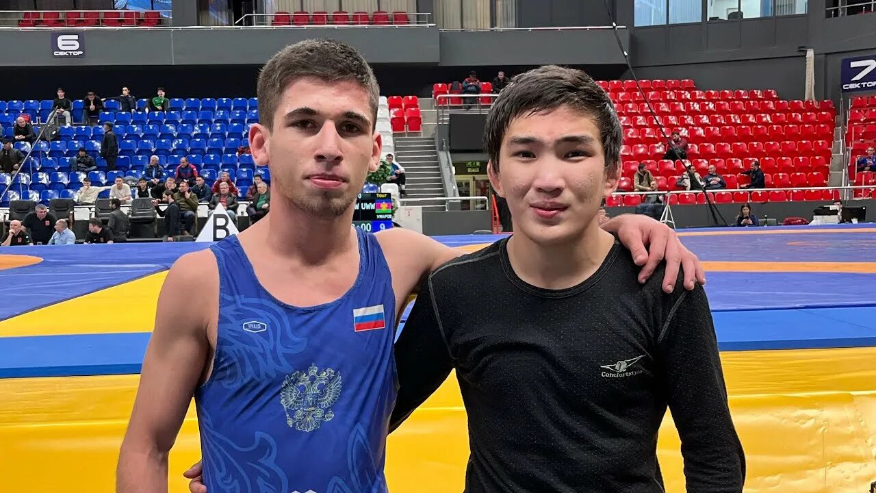 Лев борец. Бесик кудухов борец.