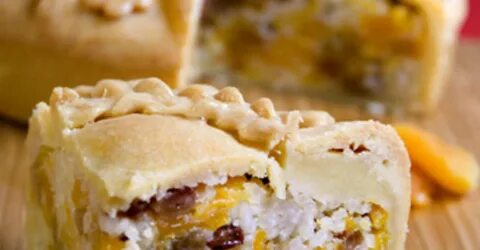 Сладкий пирог с рисом изюмом и курагой