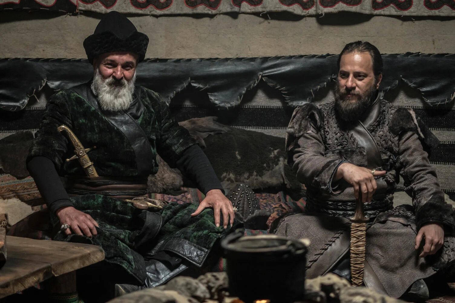 Воскресший эртугрул. Эртугрул красивые фото. Воскресший эртугрул. Годы правления эртугрула. Воскресший эртугрул курдоглу.