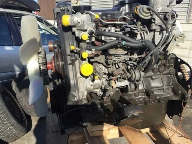 5l двигатель toyota. Toyota hiace 2. Двигатель тойота хайс 5 l. Тойота хайс двигатель 3l. Тойота хайс двигатель 3l.