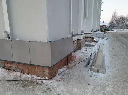 Цоколь метр