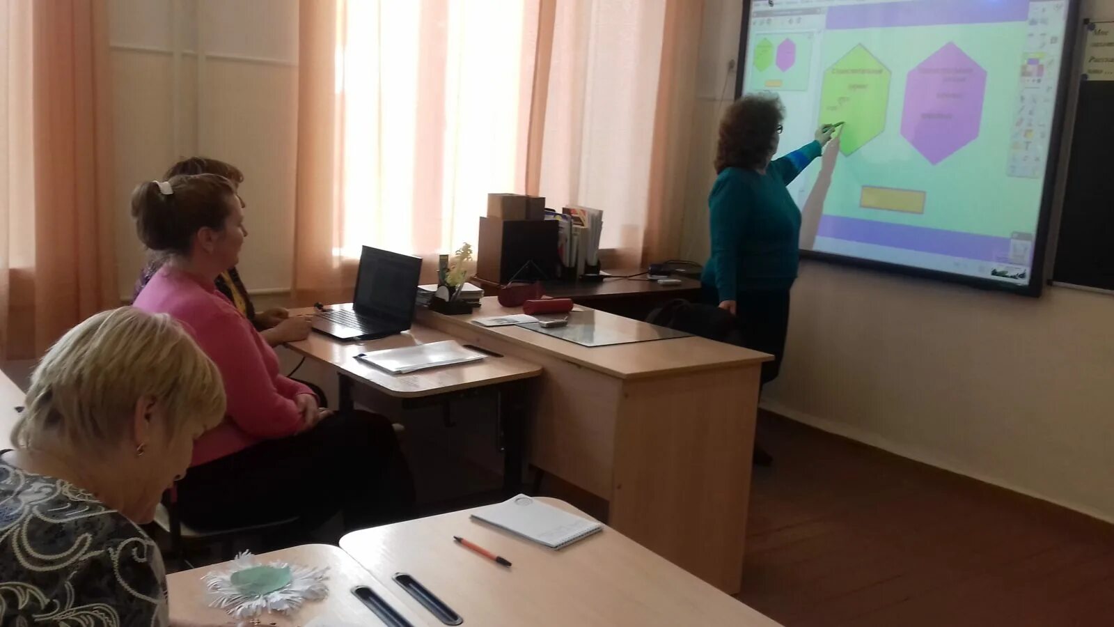 Мку центр обеспечения. Камышлов улица карла маркса. Муниципальное казенное учреждение "центр закупок-долгопрудный". Молочненская средняя школа сакского района республики крым. 60 лет октября 46 красноярск.