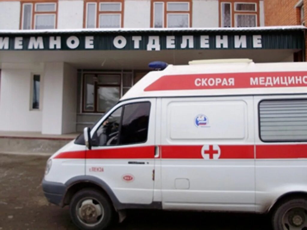 Дежурное отделение скорой помощи. Ссмп петрозаводск. Отделение скорой медицинской помощи. Отделение скорой медицинской помощи. Больница скорой помощи екатеринбург.
