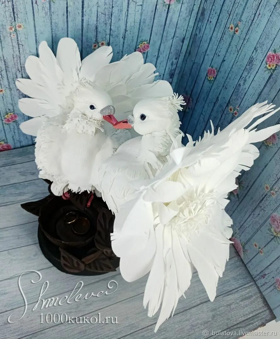 Декор свадебный голуби. Сумка клатч голубь. Клатч голубь jw anderson. Брошь женская голубь. Аксессуары голубей.