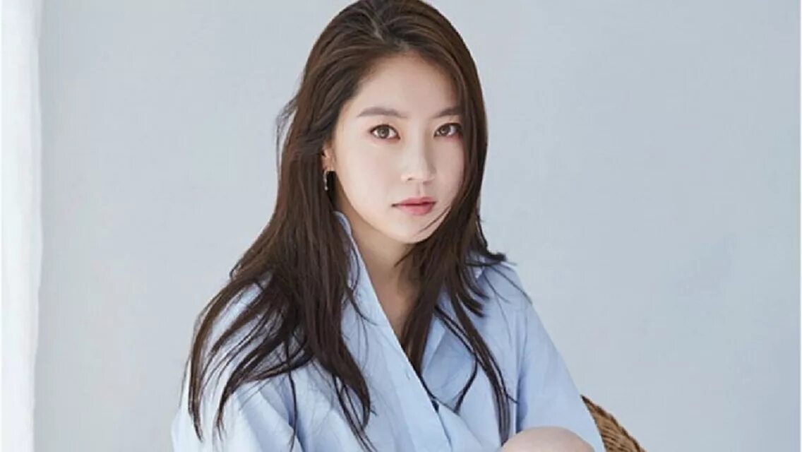 Seung yoo актриса. кон сын-ён 2022. кон сын-ён корейская актриса. го сын ён. кон сын-ён.