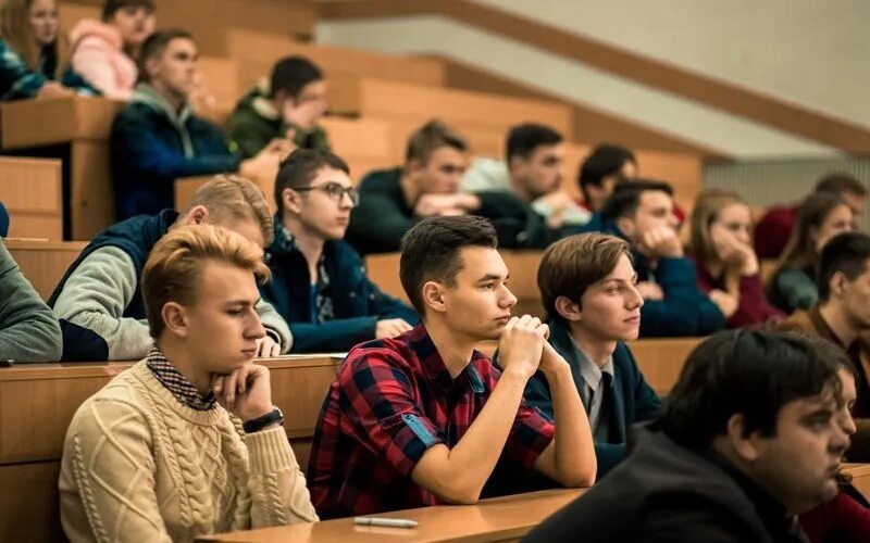Сколько сейчас студентов