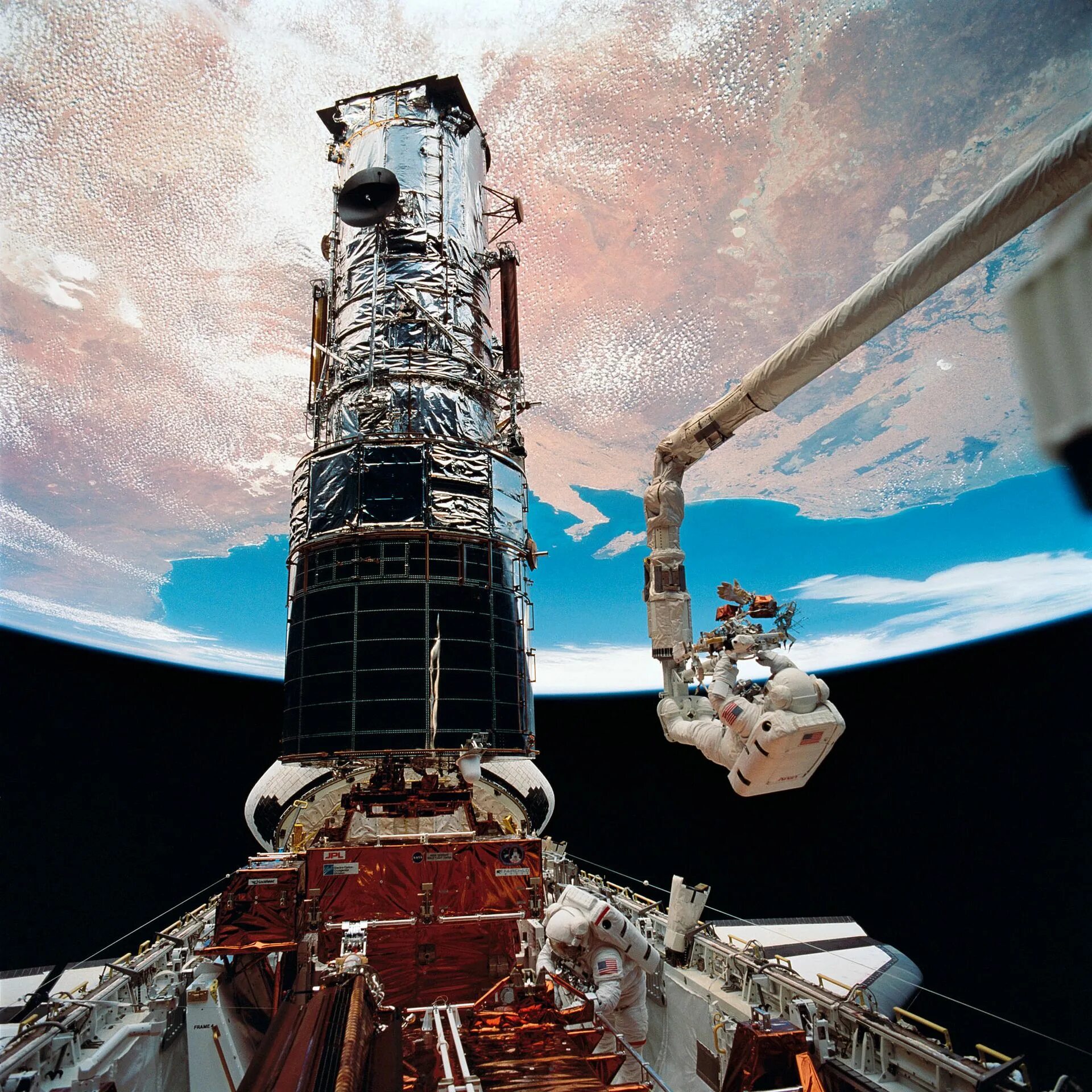 G space 1