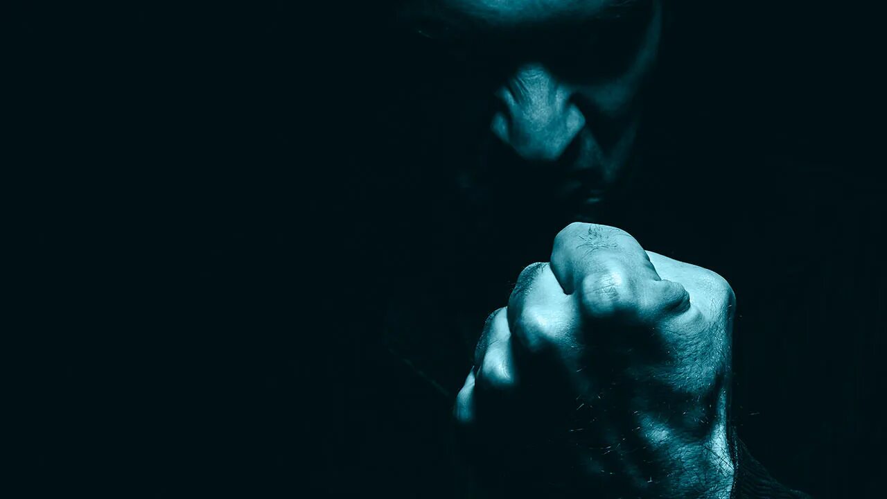 Ненависть это в психологии. Поговорка от любви до ненависти один шаг. Любовь и ненависть. Проявить ненависть. Проявить ненависть.