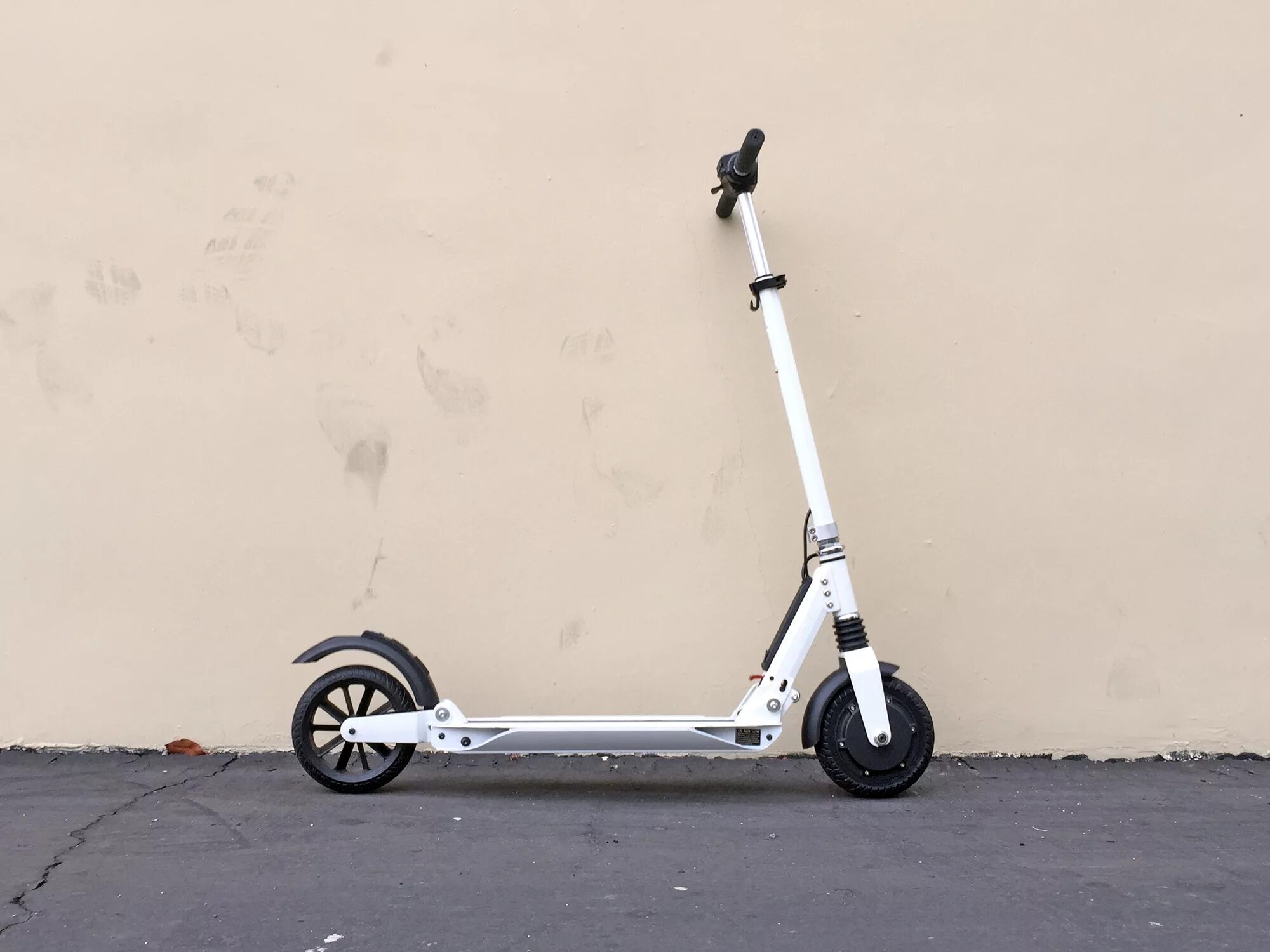 Kugoo s3 белый. Электросамокат Booster Scooter. Электросамокат Kugoo s3, белый. Куго s3.