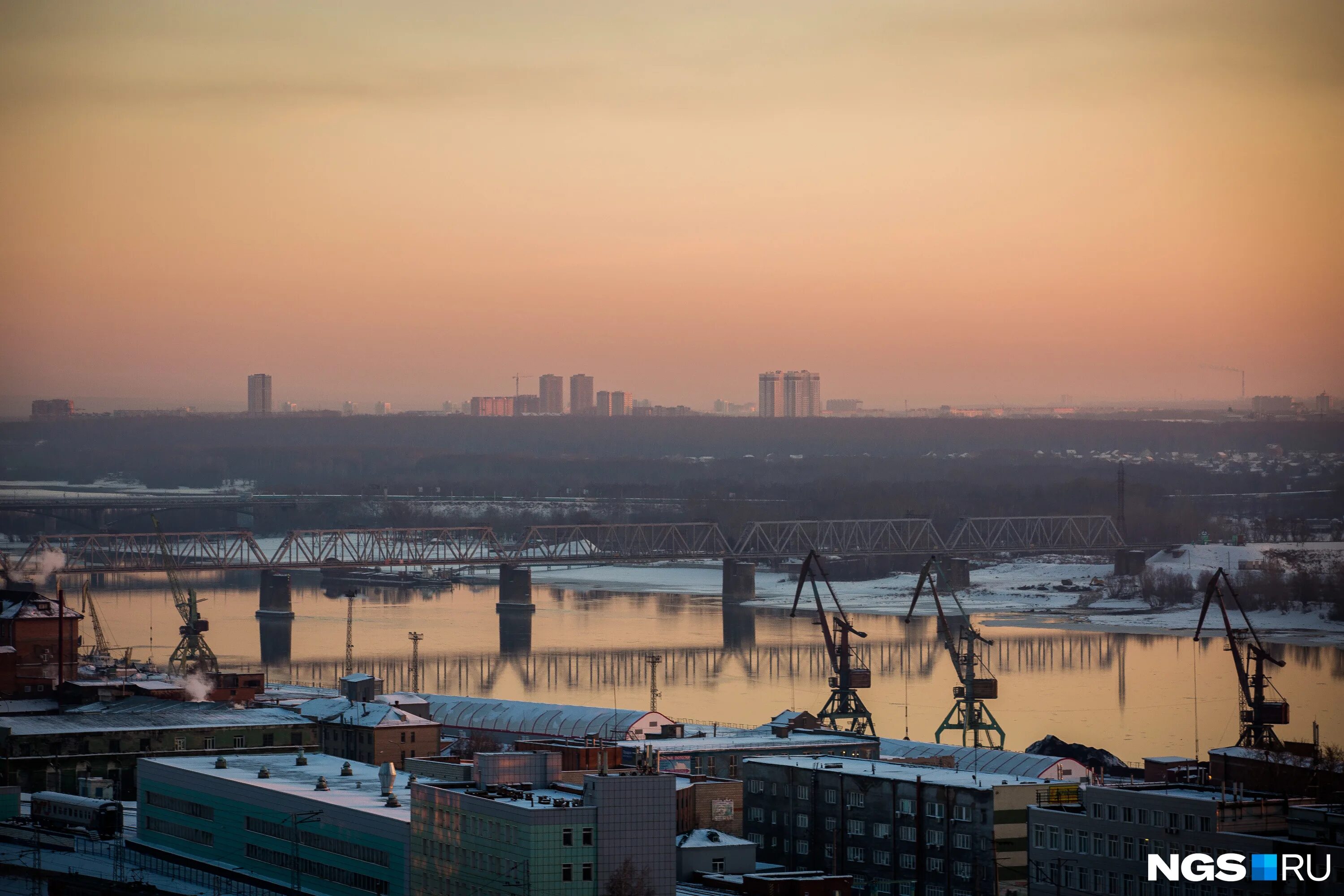 Фото регионального города. Региональные фото. Екатеринбург центр города. Виды москвы 2021. Баумана казань ночью.