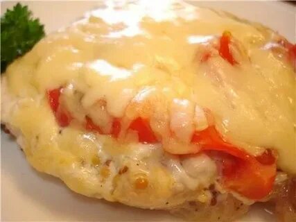 Индейка в духовке с сыром и помидорами