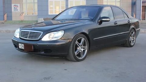 Мерседес 220 2000 года