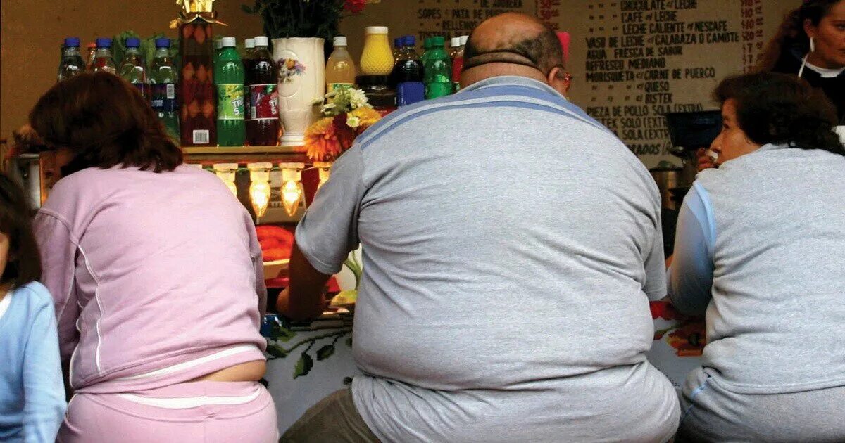 Толстяки в Америке. Ожирение в Америке.