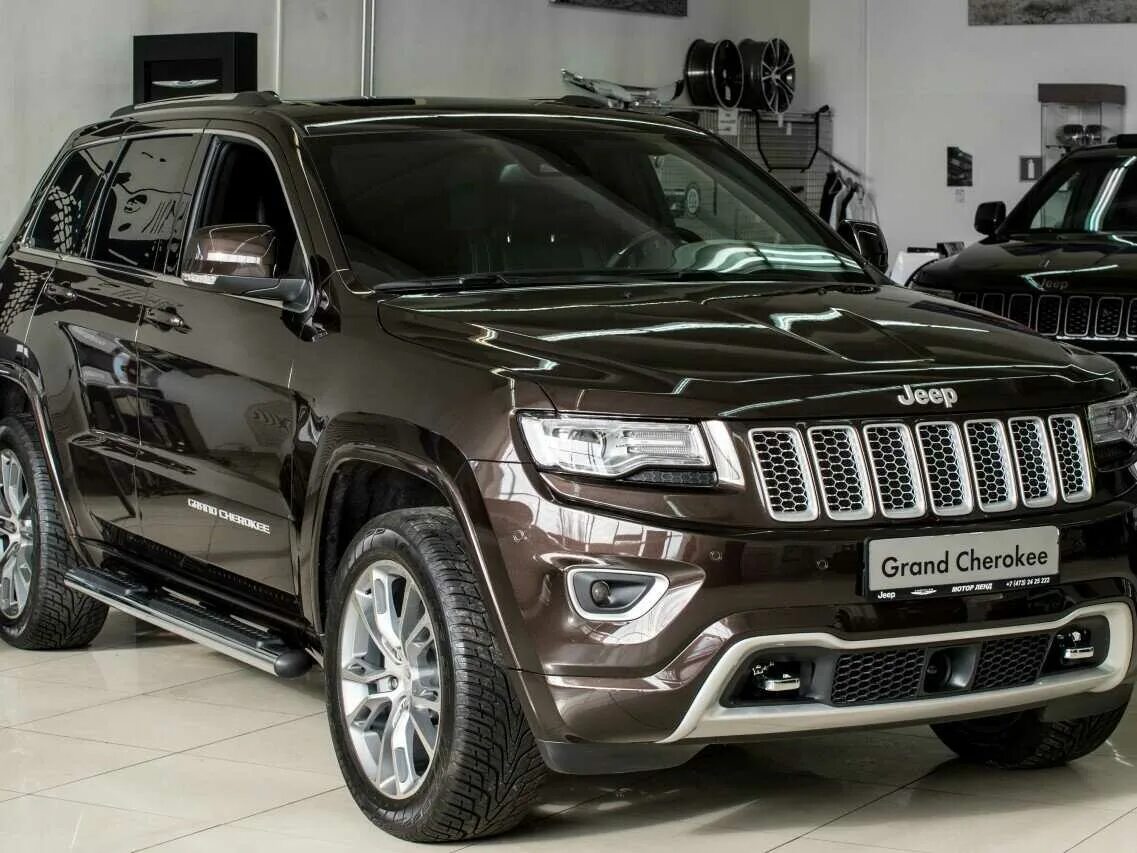 Автомобиль за 1 000 000 рублей. Jeep Grand Cherokee wk2 2017. Новый Jeep Grand Cherokee IV. Jeep Grand Cherokee wk2 3.6. Jeep Grand Cherokee IV (wk2) Рестайлинг s Limited.