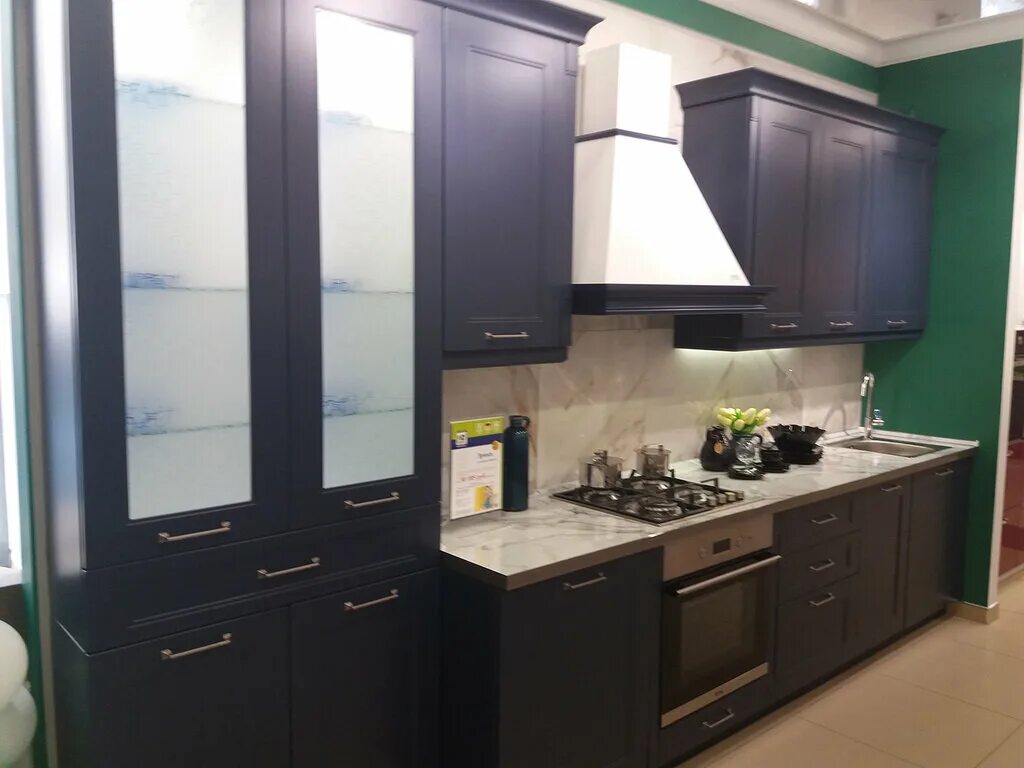 кухонный двор реутов юбилейный 33. кухонный двор калининград. кухонный двор гостиные. кухонный двор адрес. фабрика кухонной мебели кухонный двор.