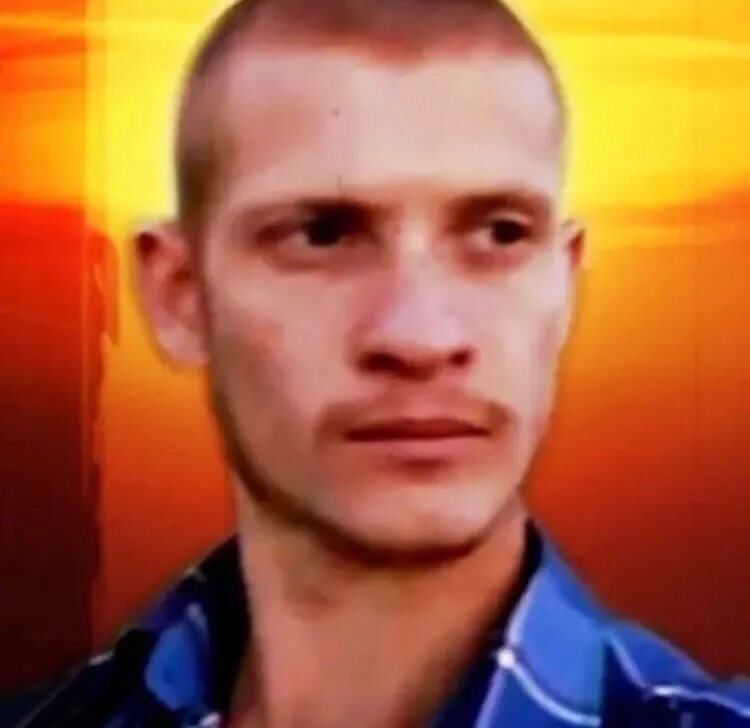 Симаков идущий к реке. Серж идущий к реке. идущий к реке на аву. идущий к реке серж дурдачник. идущий к реке серж дур-дачник.