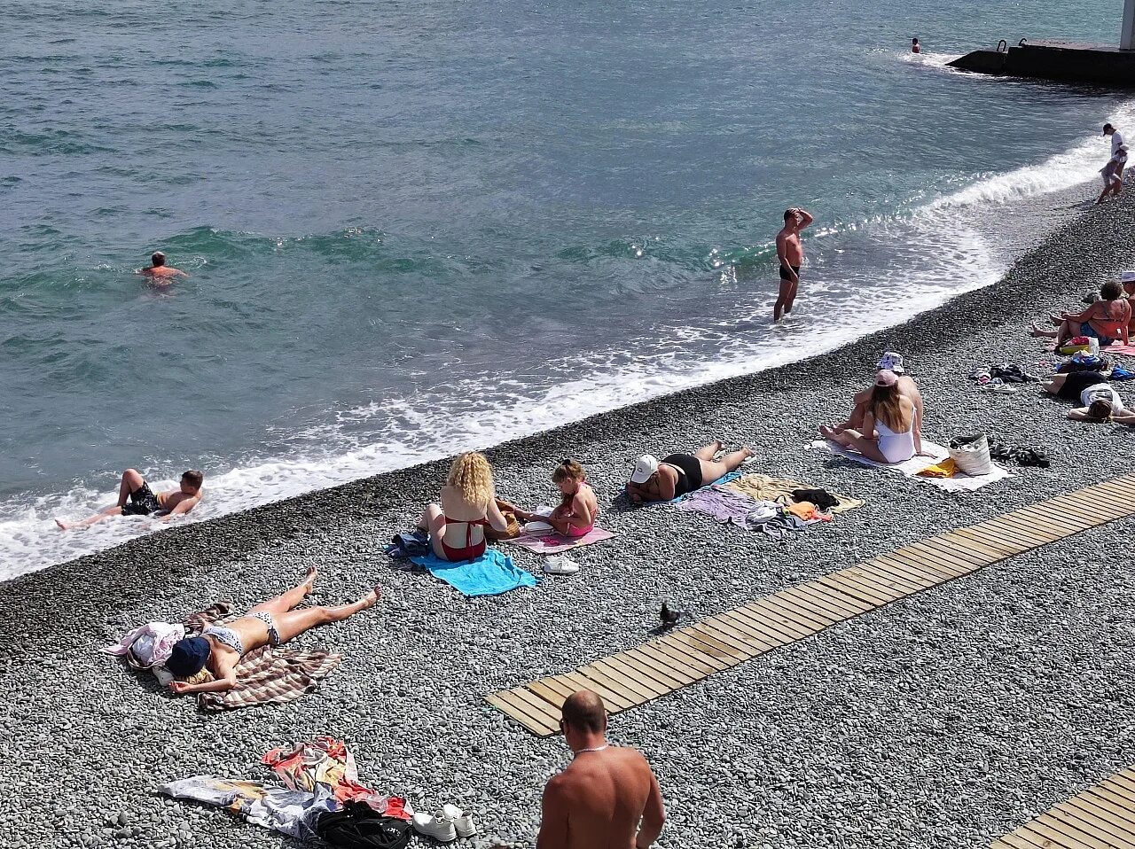 Пляж Массандра Ялта. Ялта пляж 2022. Пляжный отдых. Общественный пляж.