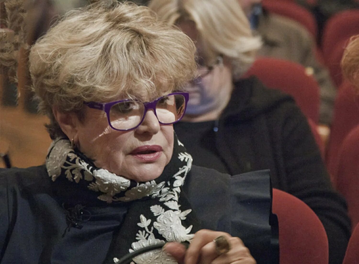 Неелова. Неелова. Неелова. Актриса неелова сейчас. Стрижка марины нееловой.