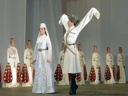 Костюмы владикавказ