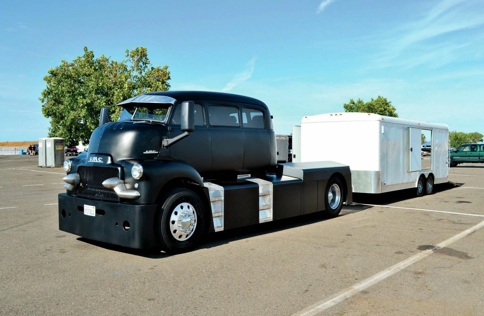 Грузовик peterbilt 220. Rat rod welderup. Peterbilt 359. Кастом грузовики. Хот род рэт род.