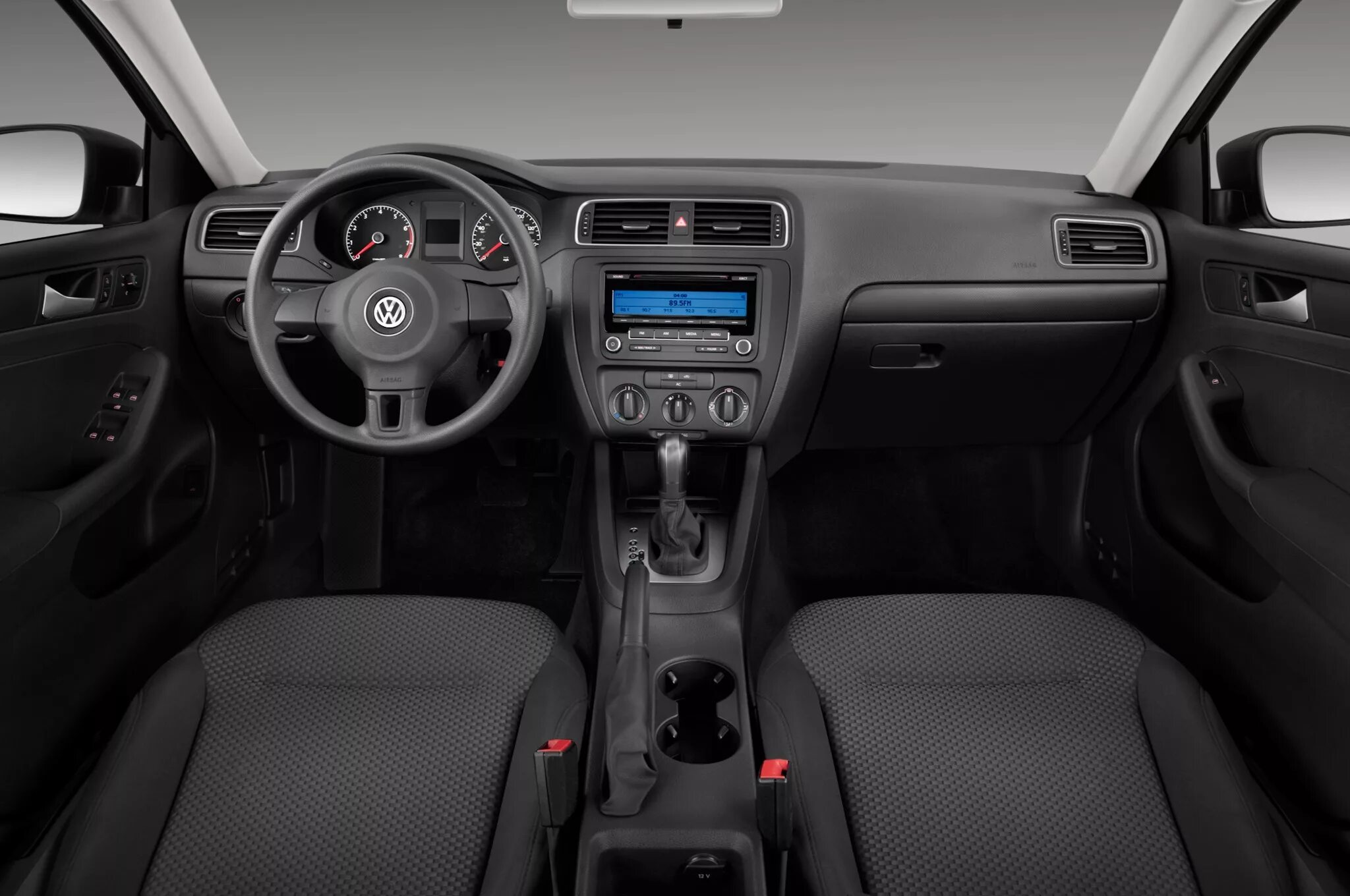 Поло интерьер. Volkswagen Jetta 2013 Interior. Джетта 2012 салон. Фольксваген Джетта 2012 салон. Volkswagen Jetta 2011 Interior.