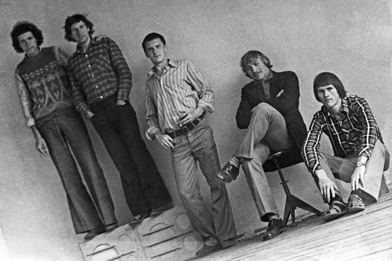Сборник виа 70 х 80 х. Виа 80 фотографии. виа 70 годов цветные фото. виа 70 казах с усами. виа 70 стерлитамак фото.