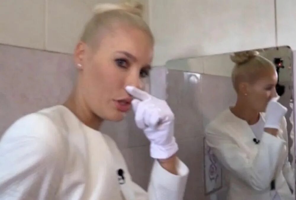 Елена летучая передача ревизор. Ревизорро 2022. Елена летучая ревизорро. Ревизорро самое. Ревизорро самое.