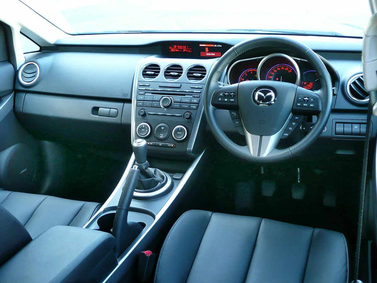 Мазда cx7. Мазда сх7 механика. Mazda CX-7 2010 салон. Mazda CX-7 салон.