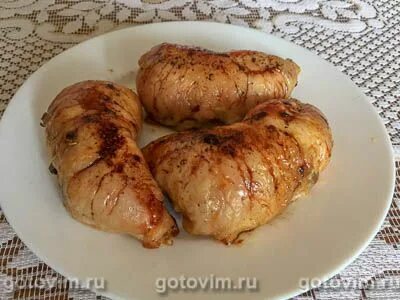 Фаршированные голени курицы грибами в духовке