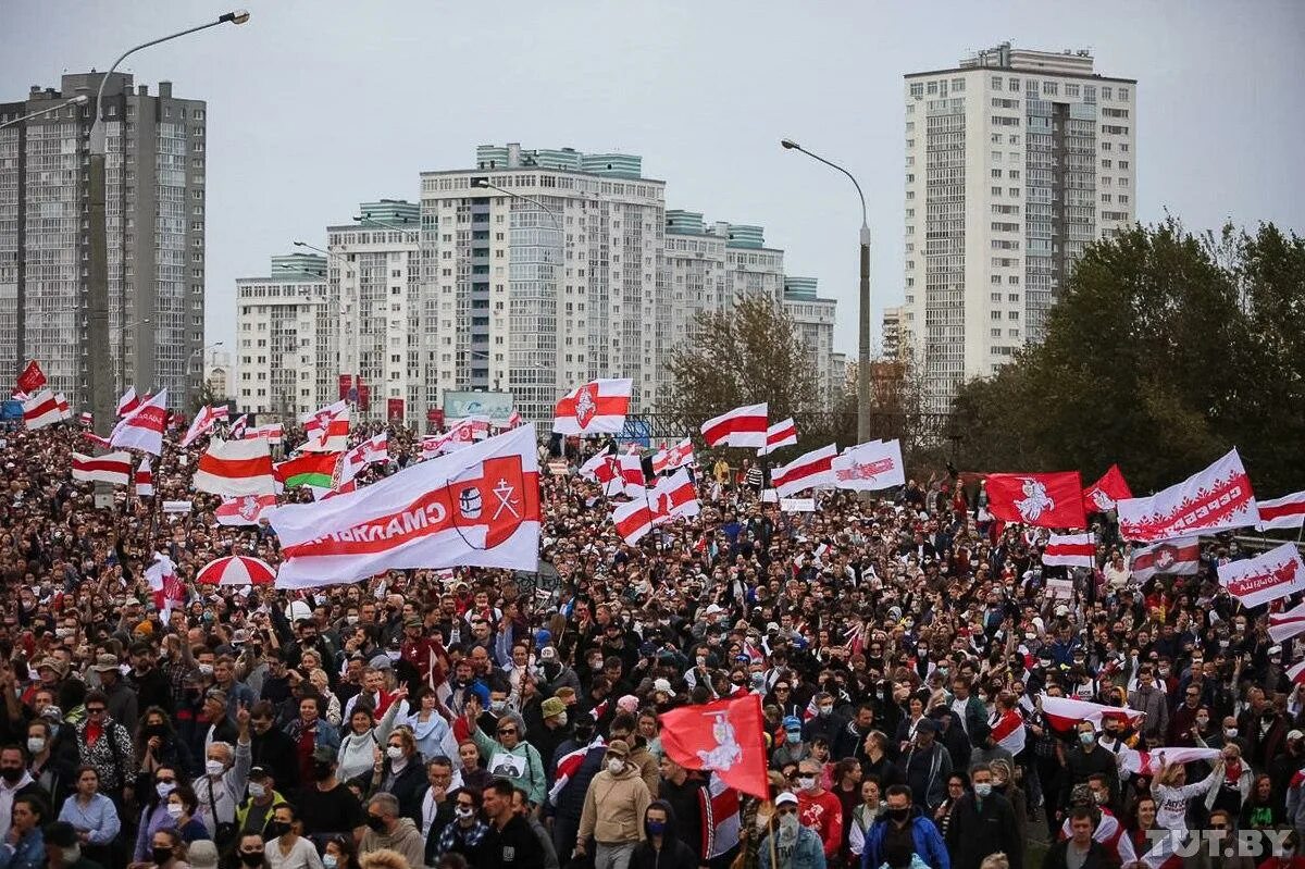 Протест против выборов. Протесты в РБ 2020. Митинг в Белоруссии 2020 году. 2020–2021 Годы. Белоруссия. Массовые протесты. Митинг в Минске 2020.