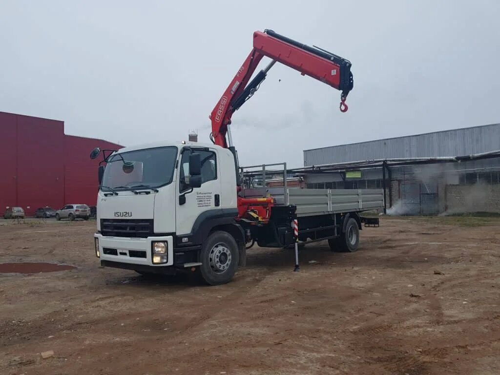 Манипулятор 5. Манипулятор isuzu fvr34. isuzu fvr34 fassi манипулятор. isuzu fvr 34 c кму. исузу бортовой fvr 34.