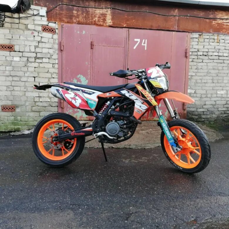 Ктм гипермотард. Honda crf 450 r мотард. Мотард колеса ktm. Geon terrax 250 motard. Колеса мотард комплект 17/17.