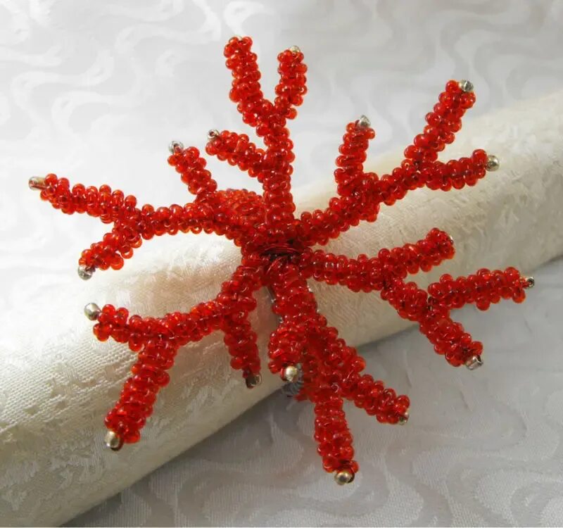 Бисероплетение елизавета соренсен. Кораллы сиреневые. Мастер класс коралл бисер. Елизавета соренсен из бисера изделия. Freeform бисер.