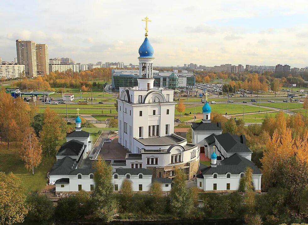 Православные комплексы. Храм Державной иконы Божией матери Санкт-Петербург. Храм иконы Божией матери Державная Питер. Храм Державной иконы Божией матери на проспекте культуры СПБ. Храм Державная икона на проспекте культуры.