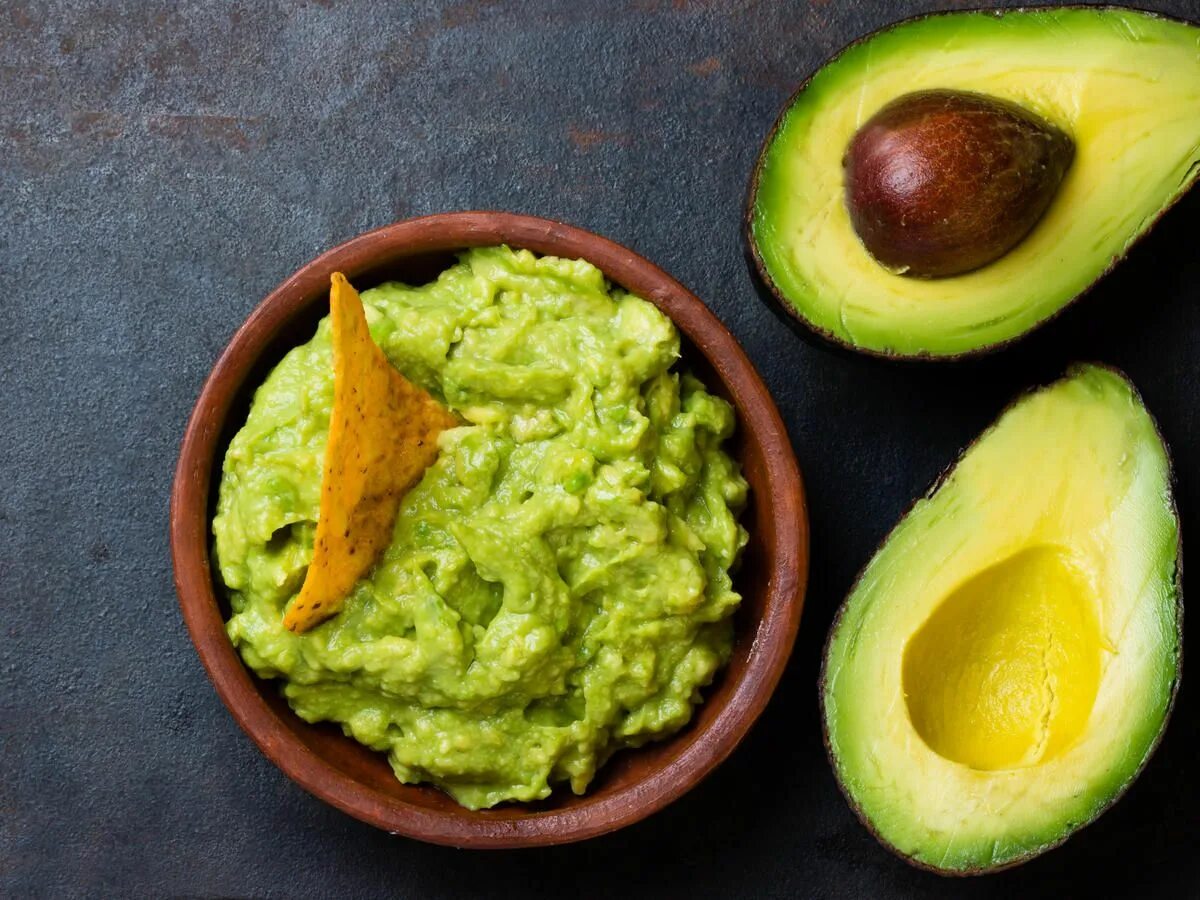 Красный авокадо. Авокадо 4к. Авокадо. Добавить авокадо. Коллаж авокадо.