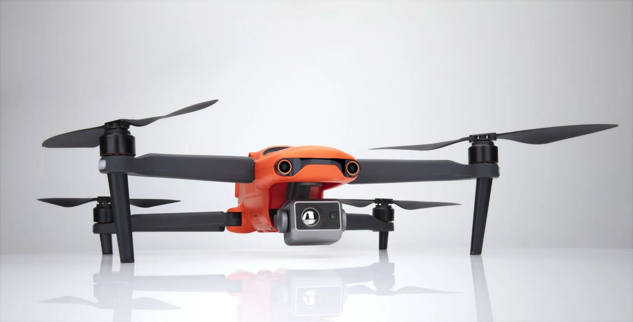 Квадрокоптер т. Autel evo 2 pro. autel robotics evo ii. квадрокоптер autel evo. дрон autel evo 2 pro.