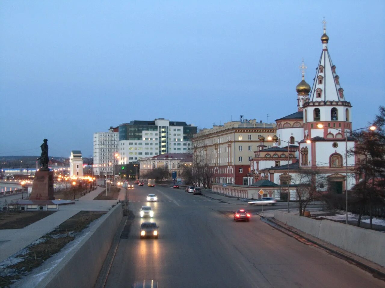 Иркутск фото. Город Иркутск. Россия город Иркутск. Центр России Иркутск. Иркутск весной.