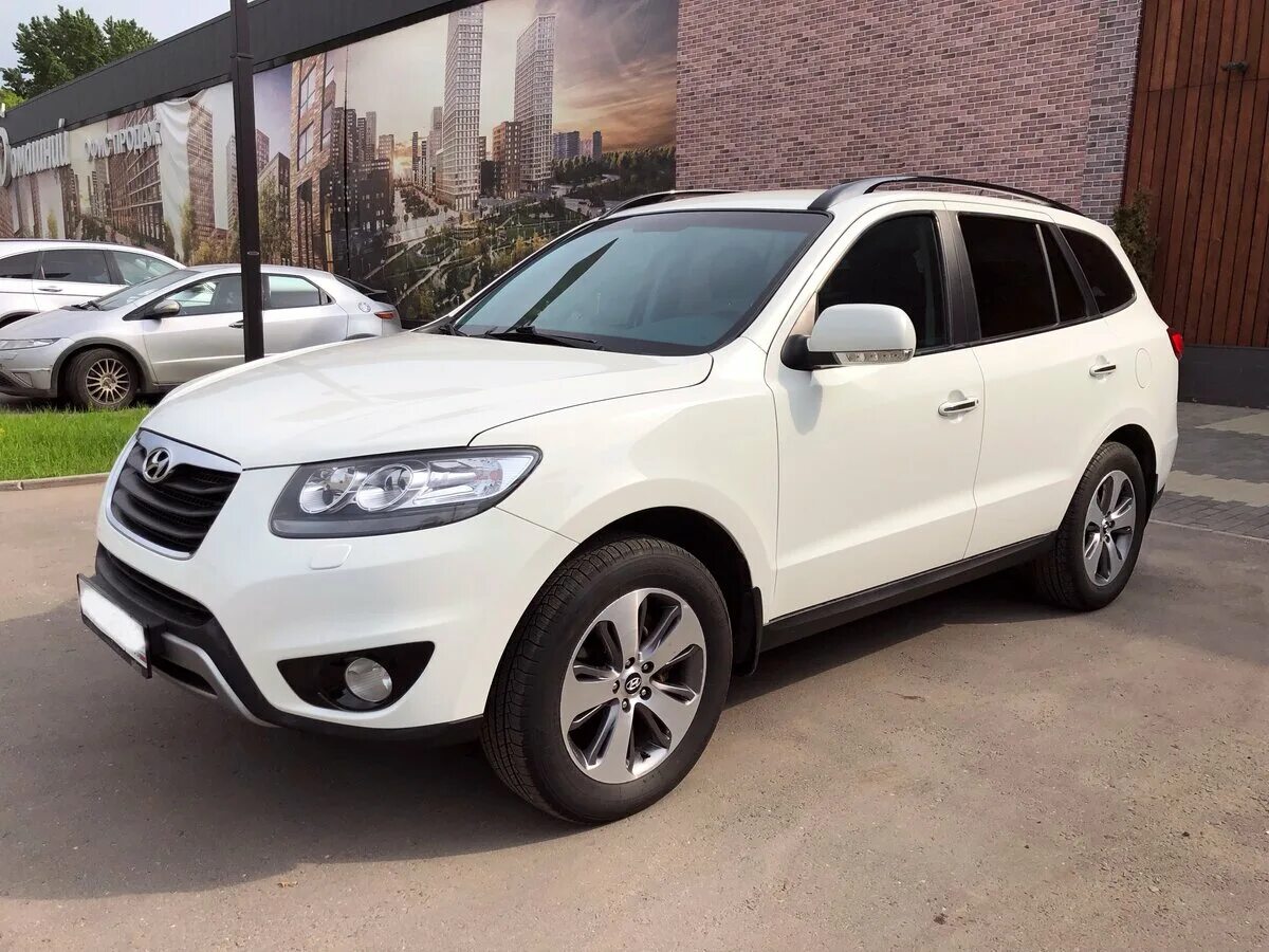 Хендэ санта фе 2011. 2 дизель. Hyundai santa fe 2 белый. Hyundai santa fe 2 2011. Санта фе 2011 2.