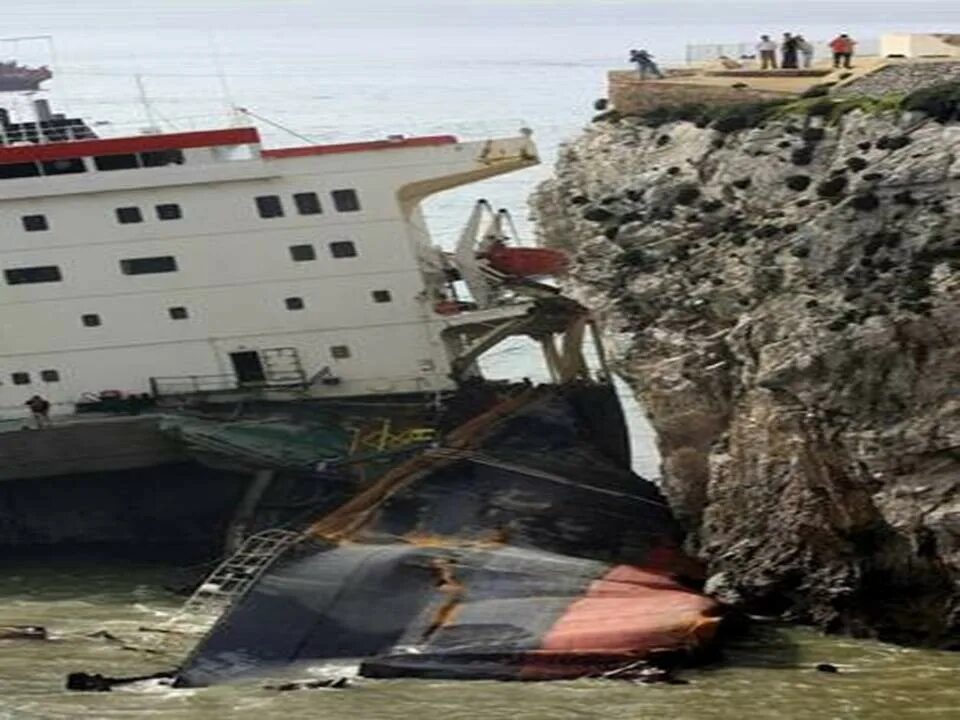 Крушение «MV Braer». MV Fedra. Крушение балкера. Самые ЭПИЧНЫЕ крушения кораблей.