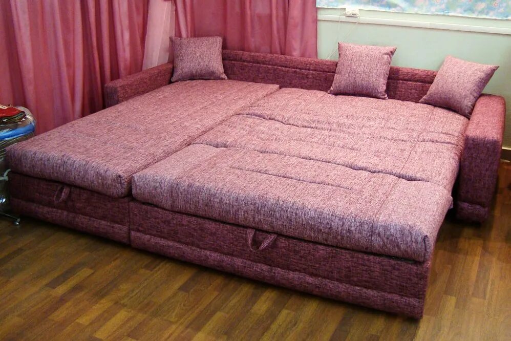 Модные кровати. Кровать с выдвижной кроватью. Современные спальные диваны. Кровать большая. Диван 2022 хоф.