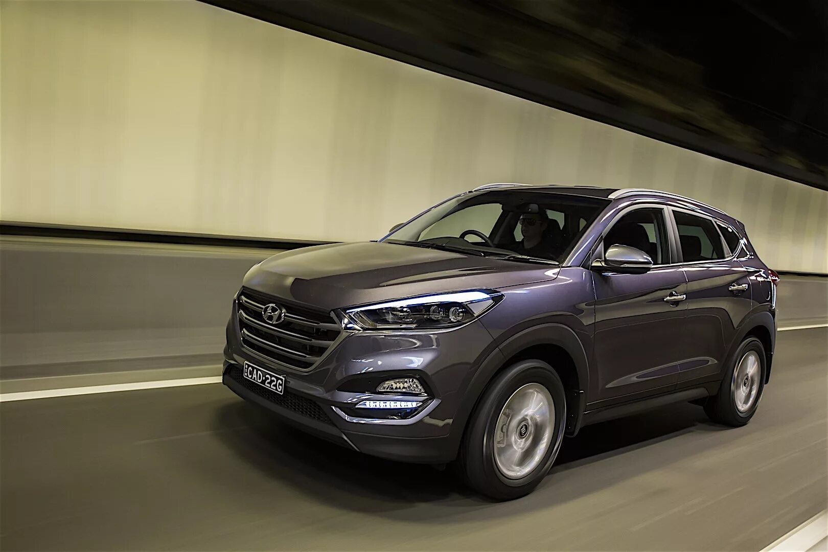 Хендай туссан 2016 черный. Хендай туксон 2018 красный. Hyundai tucson 2016. Hyundai tucson 2016 года. Hyundai tucson 2015.