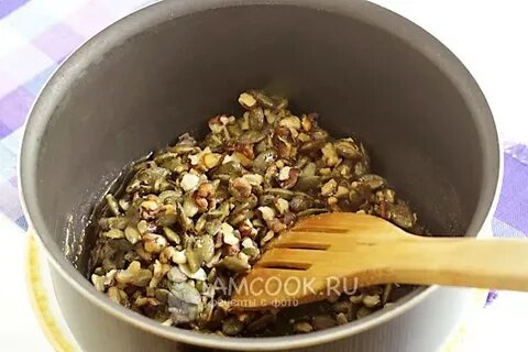 Грецкий орех тыквенные семечки кунжут