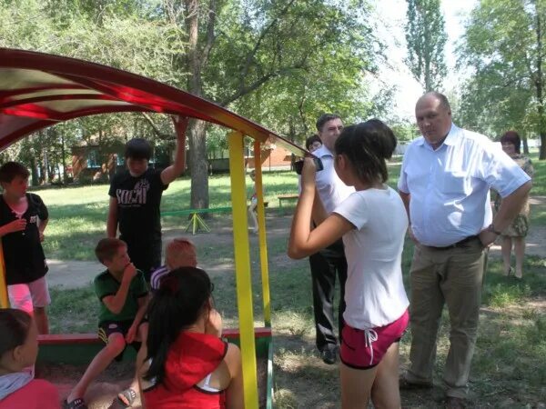 Погода в зеленом доле петропавловского района. Зелёный дол Саратовская область Энгельсский район. Зелёный дол Алтайский край. Село зеленый дол. Дол зеленая роща Чистоозерное.