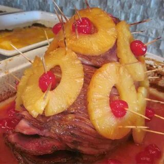 Мясо свинины с ананасом