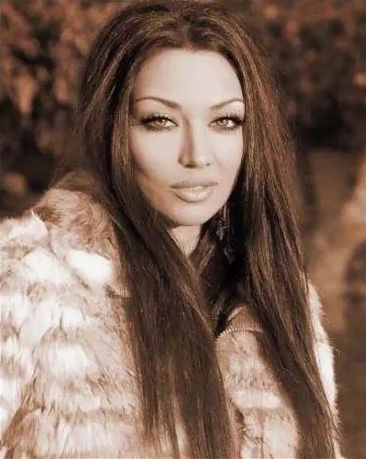 Линкс фото. Линкс фото. Клаудия линкс. Линкс фото. Линкс фото.