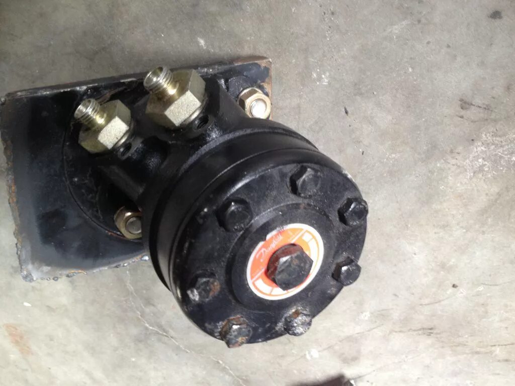 Гидромотор mr 80 c. Гидромотор для минитрактора на ходовую. Гидромотор мрф 160. Гидромотор для минитрактора на ходовую. Гидромотор для минитрактора на ходовую.